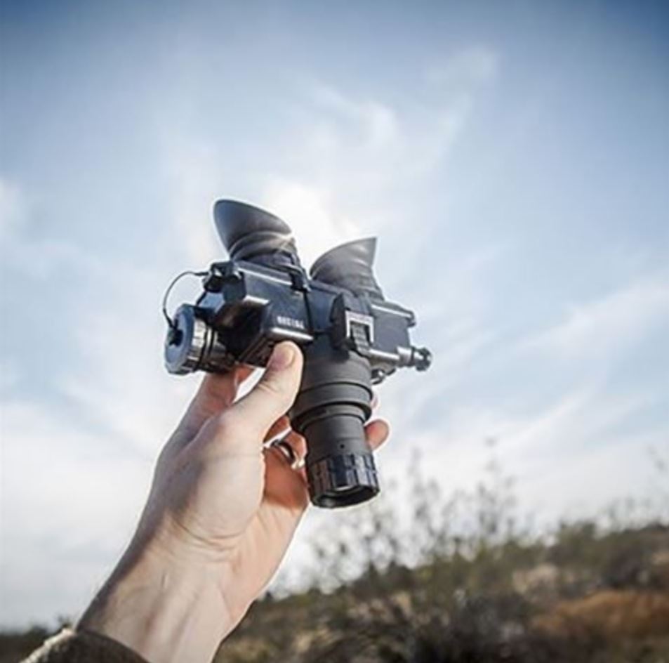 Binoculaire de vision nocturne PVS-7 zoom x1 vision en vert NIGHTLOOKER - Tube Photonis Gen2+ – Image 5