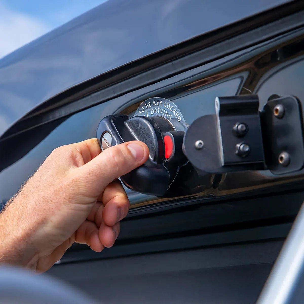 Tente de toit Altitude Electrique | ARB – Image 17