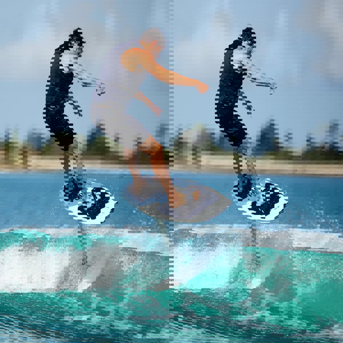 Ronix Koal Surface 727 wakefoil set 4’1 fluid mast 28 intermediate/advanced – Image 13