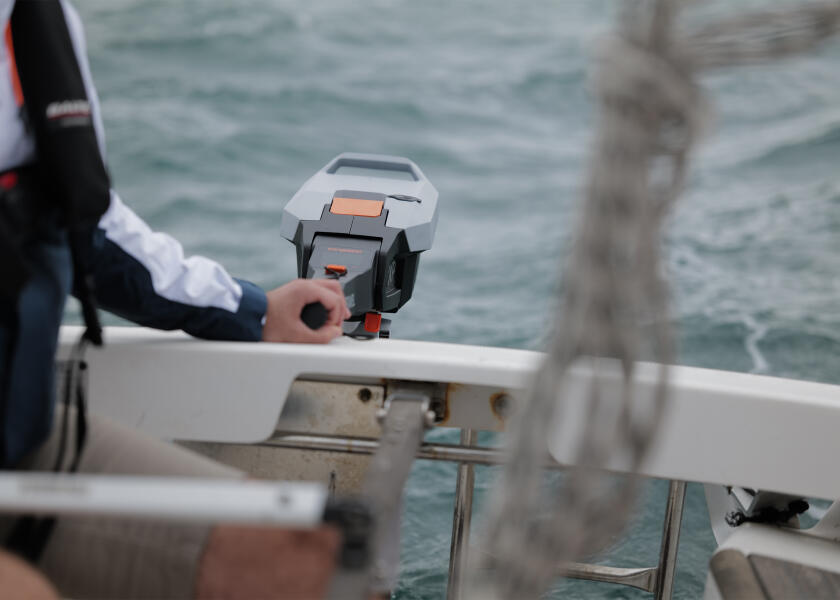 Moteur TORQUEEDO TRAVEL RANGE 3CV 1425 Wh - arbre long – Image 4